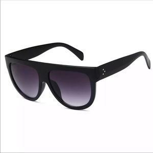 Black Gradient Flat Top Oversized Sunglasses